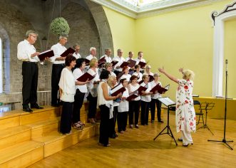 U petak, 12. travnja Susret zborova povodom 40. obljetnice Mješovitog pjevačkog zbora Joakim Rakovac
