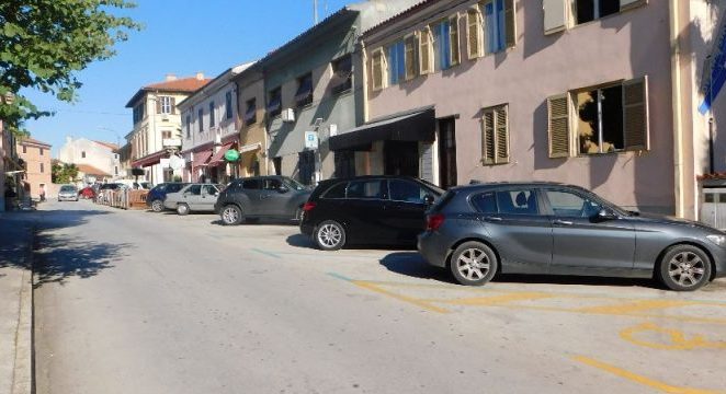 Od 1. lipnja počinje “ljetni period” naplate na uličnim parkiralištima, a s radom počine i alternativno parkiralište Vindija