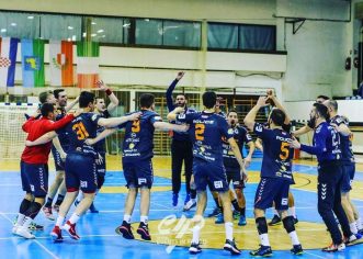 Rukometaši Dinka Đankovića u zagrebačkoj Dubravi još jednom su dokazali da su zasluženo osvojili četvrto mjesto u Premijer ligi !