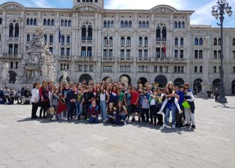 Učenici Talijanske osnovne škole Bernardo Parentin posjetili svoje “penfriends” u Trstu