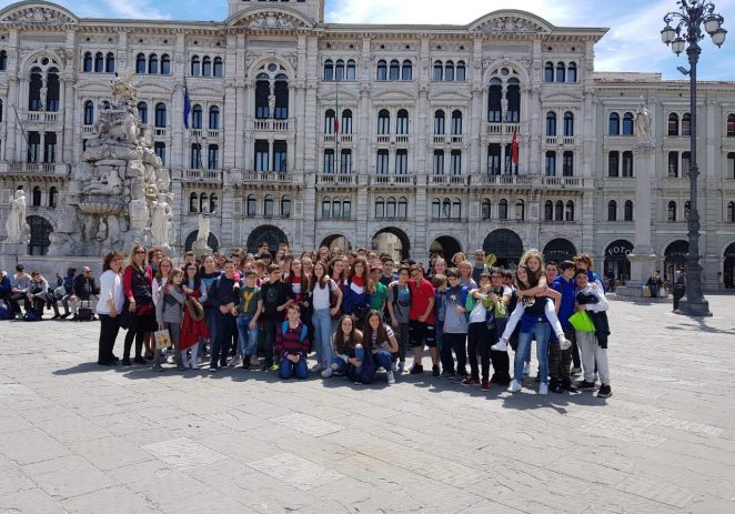 Učenici Talijanske osnovne škole Bernardo Parentin posjetili svoje “penfriends” u Trstu
