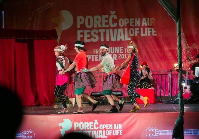 Cabaret show otvara četvrti Poreč Open Air Festival