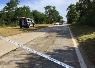 U teškoj prometnoj nesreći na cesti Červar-Tar poginuo policajac