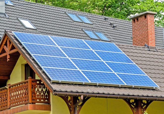Država sufinancira panele za proizvodnju energije na krovovima obiteljskih kuća s 20 milijuna kuna