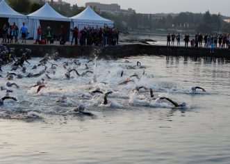Poreč Triatlon powered by Plava Laguna održan ove nedjelje s rekordnim brojem sudionika – preminuo slovenski natjecatelj !
