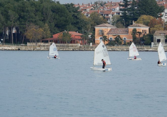 Od petka, 22. studenog do nedjelje, 24. studenog u Poreču će se održati regata klase optimist CroFish – ujedno i Otvoreno prvenstvo Hrvatske za klasu optimist