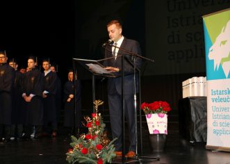 Prva promocija studenata Istarskog veleučilišta–Università Istriana di scienze applicate u Puli