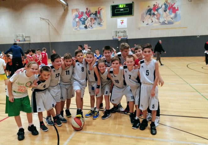 Dječaci Košarkaškog kluba Poreč pobjednici su minibasket turnira u Rovinju