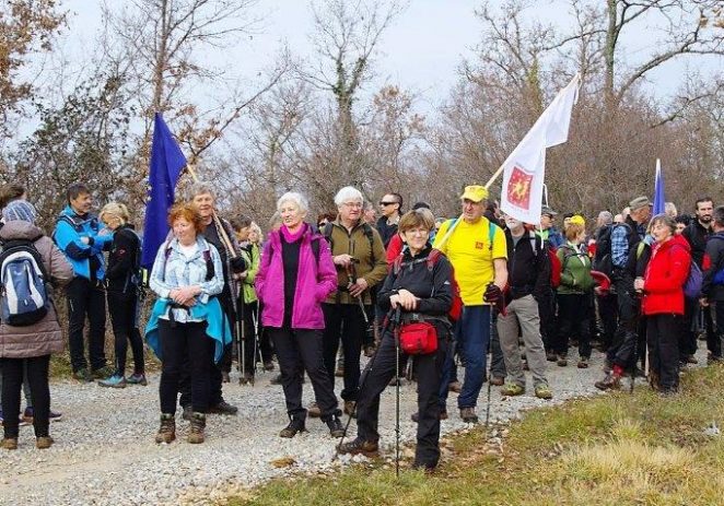 Slovenski planinari uspješno završili prvu hrvatsku dionicu pješačkog puta  E12 koja završava u Poreču