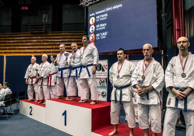 Karate klubu Finida 11 medalja na Prvenstvu Hrvatske u katama