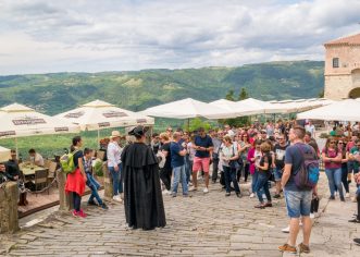 Ove nedjelje ponovno kostimirano vođenje Motovunom