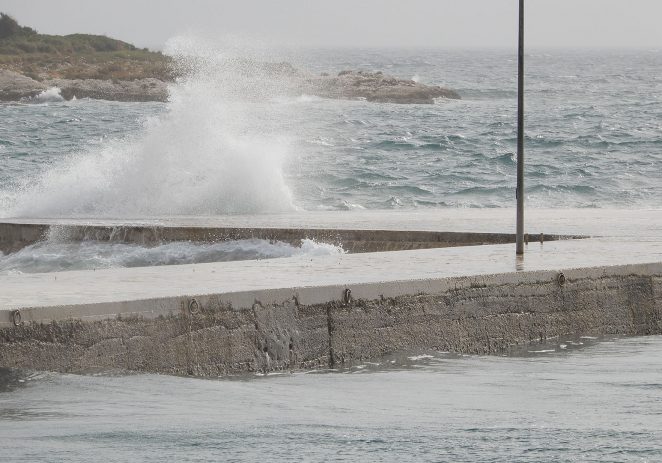 U nedjelju se na području Istre očekuje jaka i dugotrajna kiša – upozorenje !