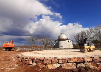Na Tićanu započeli radovi na pripremi terena za postavljanje geodezijske kupole