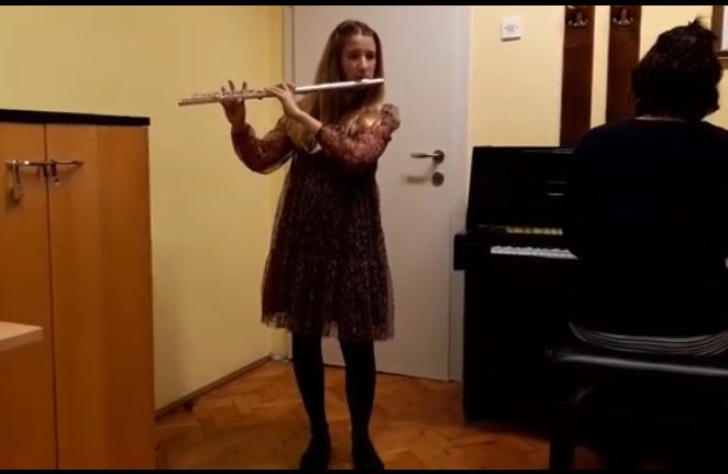Učenica flaute Umjetničke škole Poreč Ava Asia Kanceljak osvojila nagradu na međunarodnom online natjecanju Glazbena čipka iz Idrije (SLO