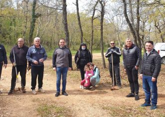 Uspješna prva eko – akcija “Walking with waste” BIOISTRA-e Poreč:  prikupljeno više od pola tone smeća