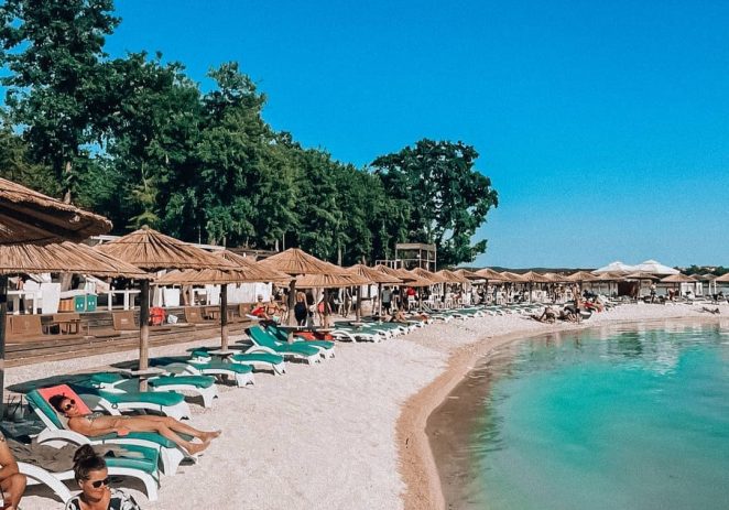 U Hrvatskoj za vikend 191.000 turista, booking za ljetne mjesece za pojedine vrste smještajnih objekata gotovo na razinama  2019. godine