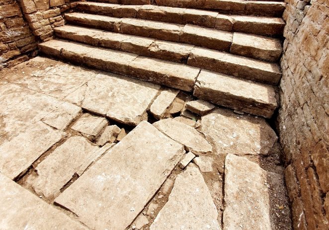 LORON: Veliko stubište rimske vile otkriva nove detalje o najvećem arheološkom nalazištu Poreštine