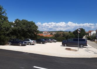 U Varvarima asfaltirana nova parking površina i ulica prema kućnom broju 122  u ulici Piantade