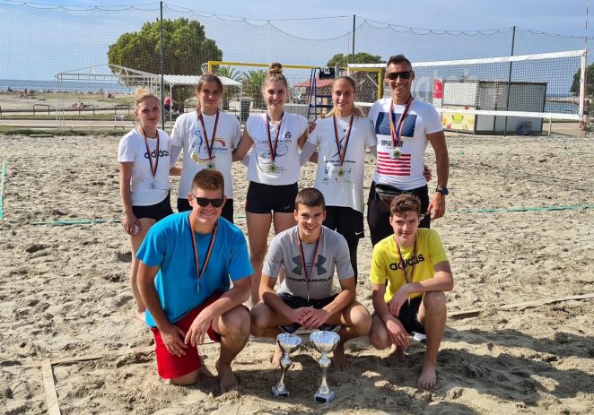Veliki uspjeh učenica i učenika Srednje škole Mate Balote na Županijskom školskom prvenstvu u odbojci na pijesku