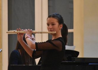 Eva Palman, učenica flaute Umjetničke škole Poreč, uspješna na 5. međunarodnom natjecanju puhača Varaždin Woodwind & Brass