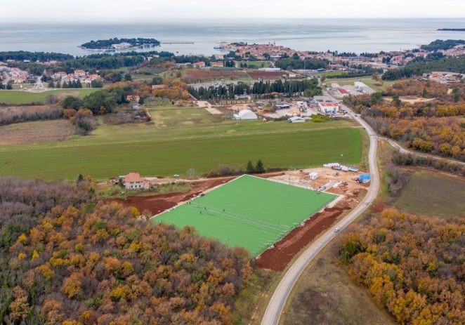 Izgradnja nogometnog kampusa iznad Žatike u Poreču napreduje po planu