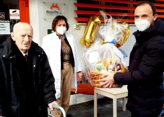 Jedan od najstarijih Porečana Viktor Stranić proslavio 100. rođendan u Domu za starije i nemoćne