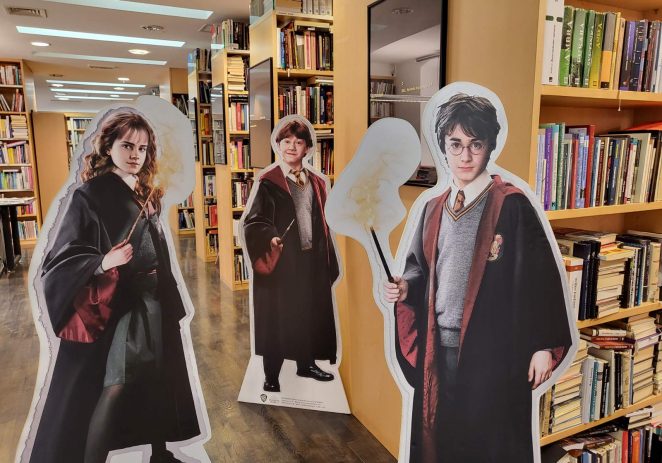 Od 21. ožujka do 20. travnja izložba „Harry Potter – Izložba raznih izdanja iz cijeloga svijeta” u Gradskoj knjižnici Poreč