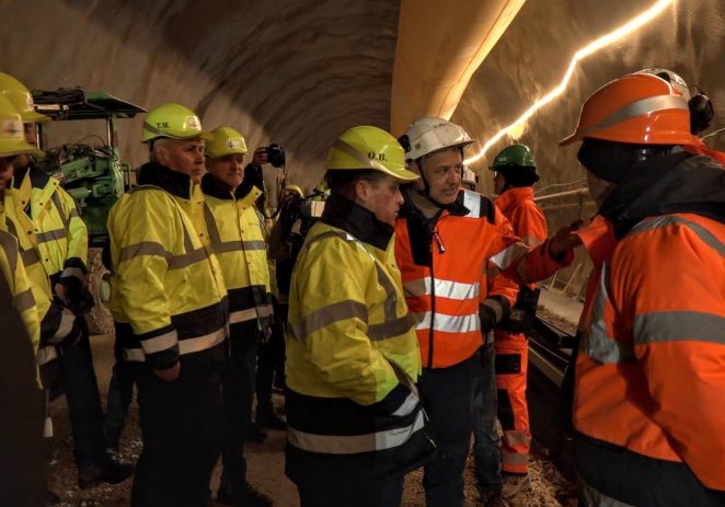 Ministar Butković obišao gradilište druge cijevi tunela Učka