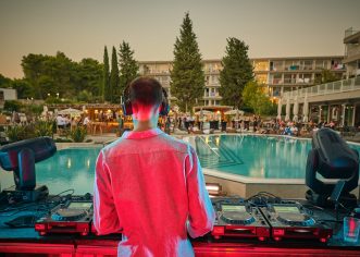 Valamar pokreće Sounds of Places – ekskluzivni glazbeni program za goste svojih lifestyle hotela na Hvaru i u Makarskoj