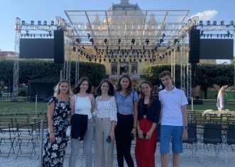 Učenici porečke Talijanske osn. škole osvojili prvu nagradu na višejezičnom natjecanju glazbenih spotova