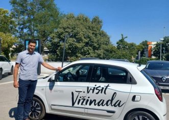 Općina Vižinada nabavila novo električno vozilo