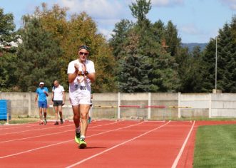 Porečan Aleksandar Benčić (Benc) istrčao polumaraton “Kalnik – Križevci” uprkos ozljedi