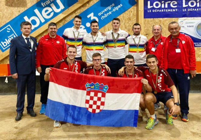 Hrvatska mlađeseniorska boćarska reprezentacija, pod vodstvom izbornika Dražena Puniša, osvojila tri medalje na Svjetskoj prvenstvu