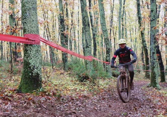 Diego Žužić, Denis Terlević i Mike Breakwell iz biciklističkog kluba Poreč nastupili na 3. kolo MTB zimske lige Istre i Kvarnera u Žminju