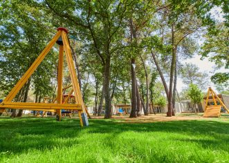 Plava Laguna i Grad Poreč uređuju dječji senzorni park u osnovnoj školi Poreč