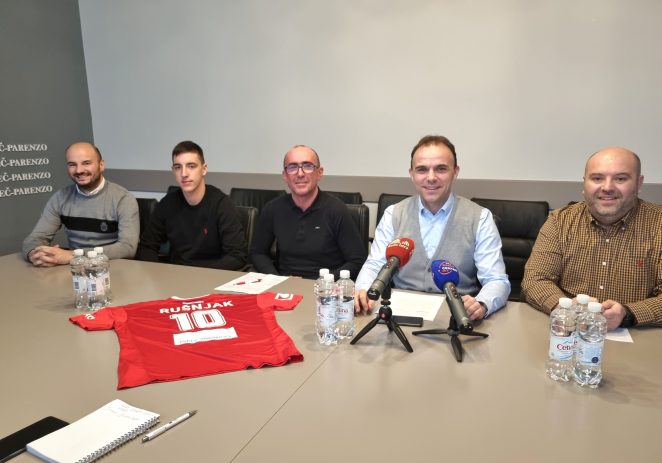 Rukometni klub Poreč doveo novoga igrača Leona Rušnjaka, sada ima čak sedam kadetskih i juniorskih reprezentativaca