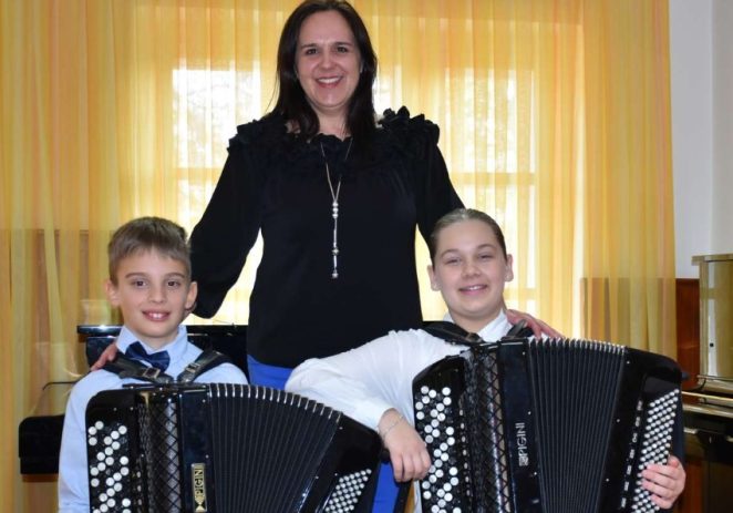 Izvanredan uspjeh učenika harmonike Gabriela Žikovića i Lucie Janko