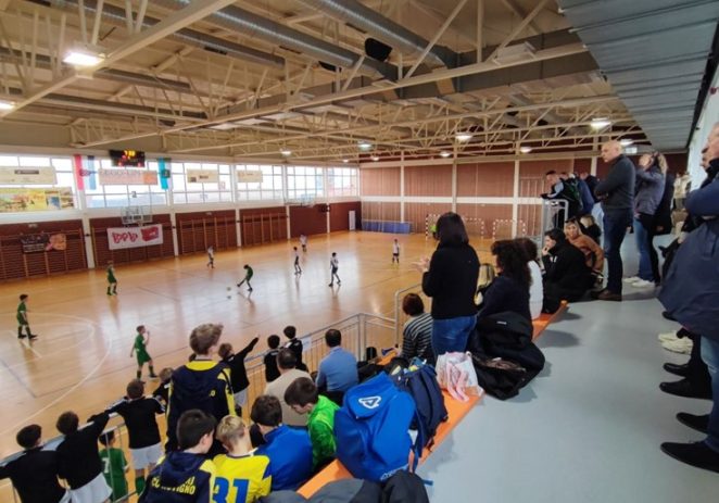 Nakon trogodišnje pauze, u Kašteliru održan deseti jubilarni nogometni dječji turnir – na postoljima Jadran, Žminj i Rovinj!