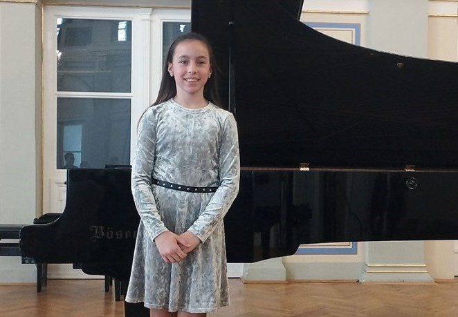 Rita Gulić iz Umjetničke škole Poreč osvojila I. nagradu na natjecanju Sergei Rachmaninoff