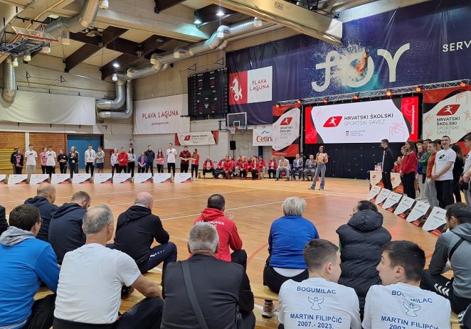 1300 učenika iz cijele Hrvatske na Državnom školskom prvenstvu u rukometu u Poreču