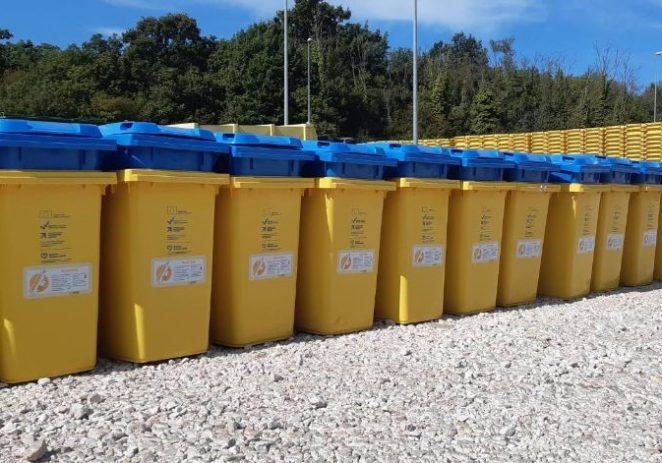 Spremnike za selektivni otpad možete preuzeti od ponedjeljka do petka od 7 do 15 sati