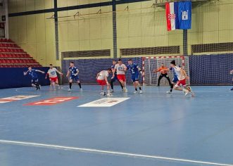 Rukometaši PPD Zagreba slavili su nad Porečom 35:24 (16:7) i tako stigli do devete pobjede u Ligi za prvaka