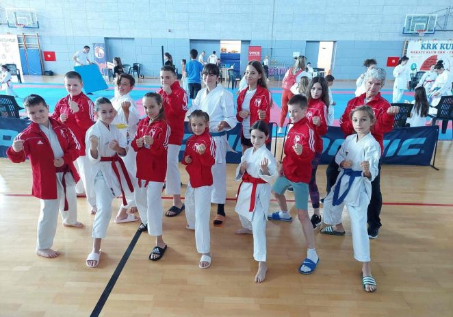 Karate klub Finida osvojio 14 medalja na Krk kupu u Malinskoj
