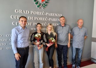 Gradonačelnik Poreča Loris Peršurić održao prijem za juniorsku prvakinju Hrvatske u ritmičkoj gimnastici Gresu Ramadani