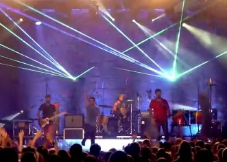 U četvrtak na Trgu slobode u Poreču talijanski Coldplay tribute bend – LIVEPLAY