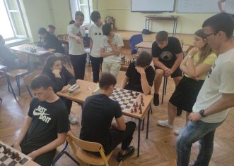 Mauro Brkić pobjednik šahovskog turnira u srednjoj školi Mate Balote