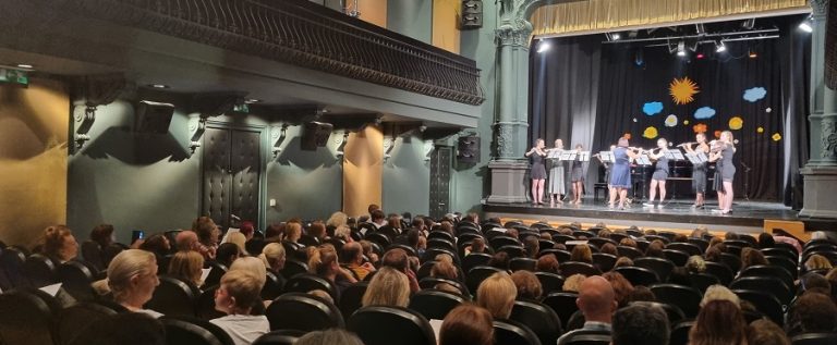 zajednički koncert u gradskom kazalištu