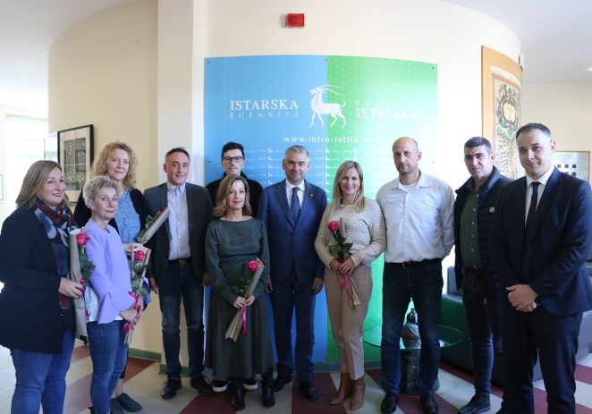 Župan upriličio prijem za najuspješnije odgojno-obrazovne radnike iz Istre