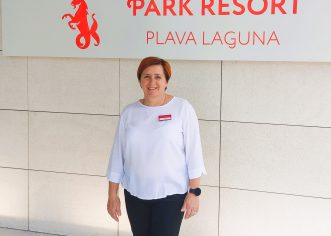 Jelena Kocijančić, domaćica u Park Resortu Plave Lagune dobitnica nagrade Čovjek ključ uspjeha