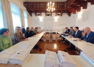 Novi vrtić u Varvarima trebao bi biti dovršen do kraja 2024. godine – potpisani ugovori sa izvođačima